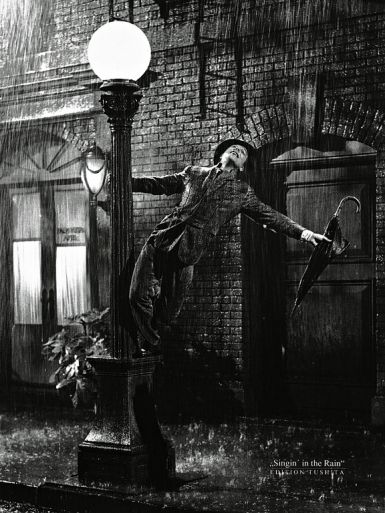 gene-kelly-singing-in-the-rain